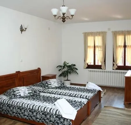 Pensión Enchevite Strannopriemnitsi Zlatograd