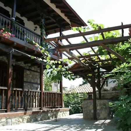 Enchevite Strannopriemnitsi Pensión Zlatograd