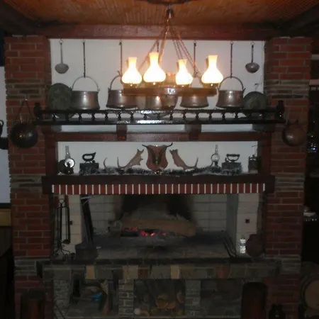 Enchevite Strannopriemnitsi 3*