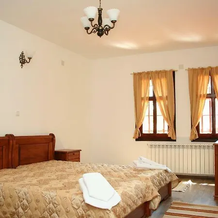 Pensión Enchevite Strannopriemnitsi Zlatograd