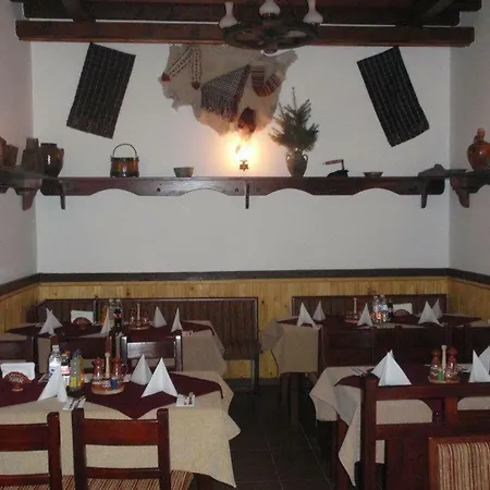 Pensión Enchevite Strannopriemnitsi 3*