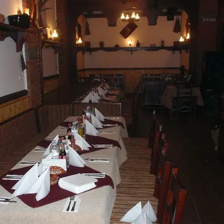 Enchevite Strannopriemnitsi