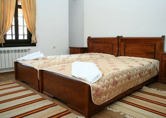 Enchevite Strannopriemnitsi Pensjonat Złatograd